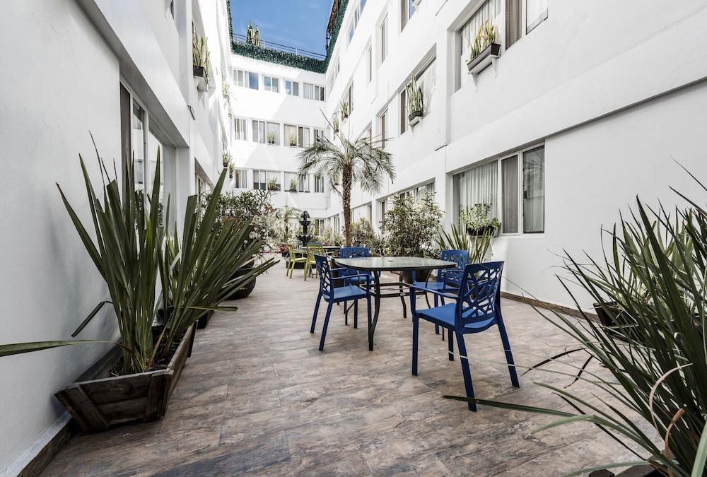Hi Hotel Impala Querétaro Extérieur photo
