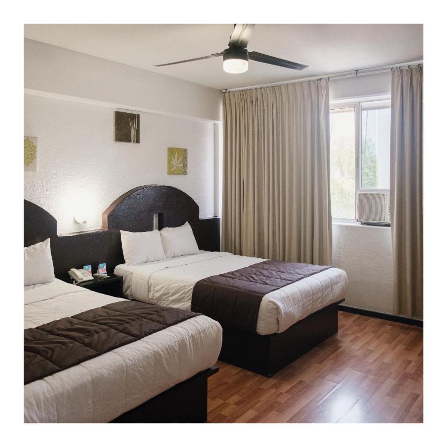 Hi Hotel Impala Querétaro Extérieur photo