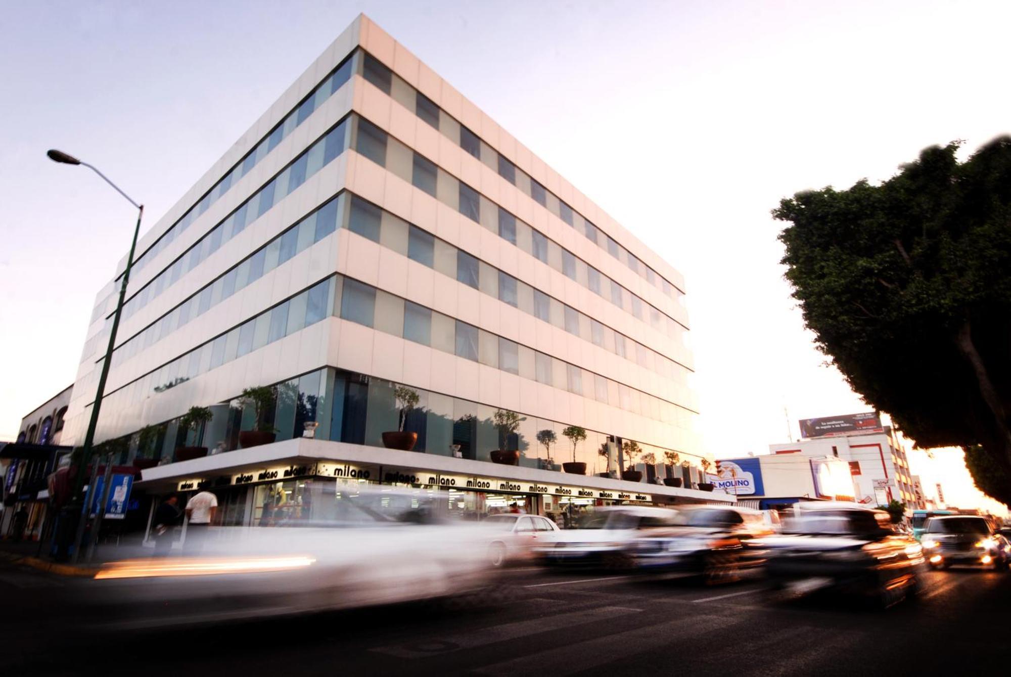 Hi Hotel Impala Querétaro Extérieur photo