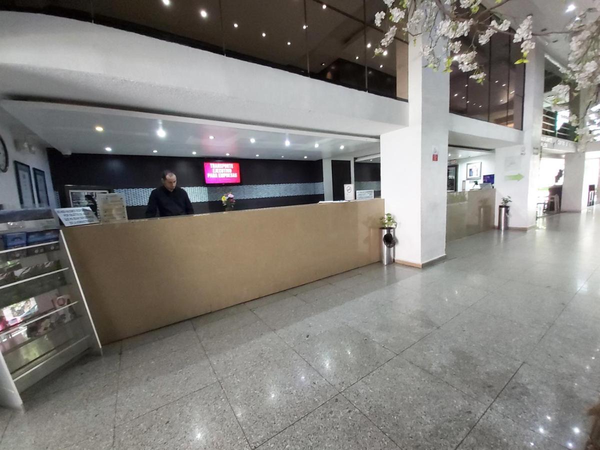 Hi Hotel Impala Querétaro Extérieur photo